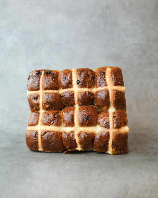Hot Cross Buns 6 Pack